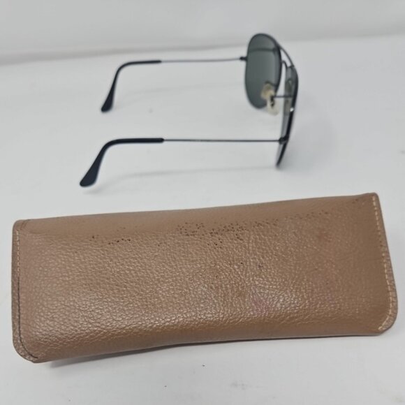 Vintage 1970s Ray Ban Aviator Pilot Outdoorsman Sunglasses w/ Case Bausch Lomb - Picture 7 of 7